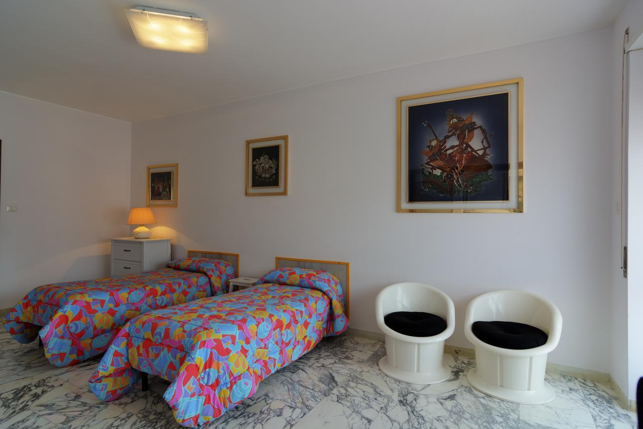 La Casetta Di Nonna Anna - 120 Mq Bright In Downtown Apartamento